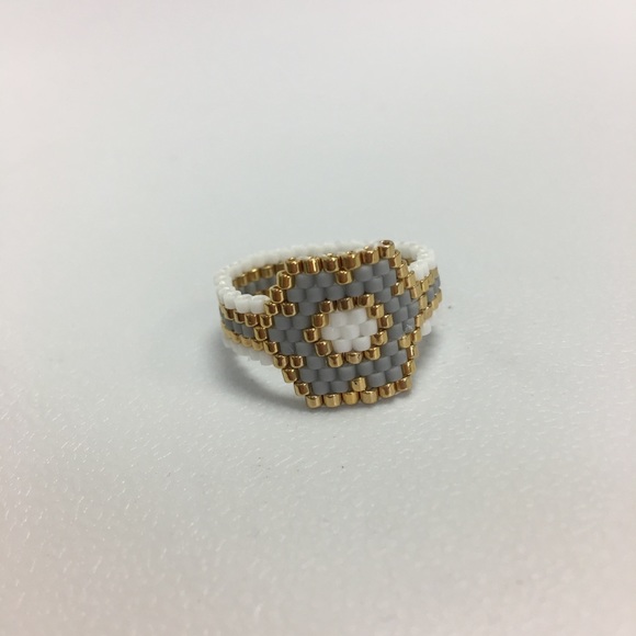 Seed beads flower boho ring - Picture 3 of 4